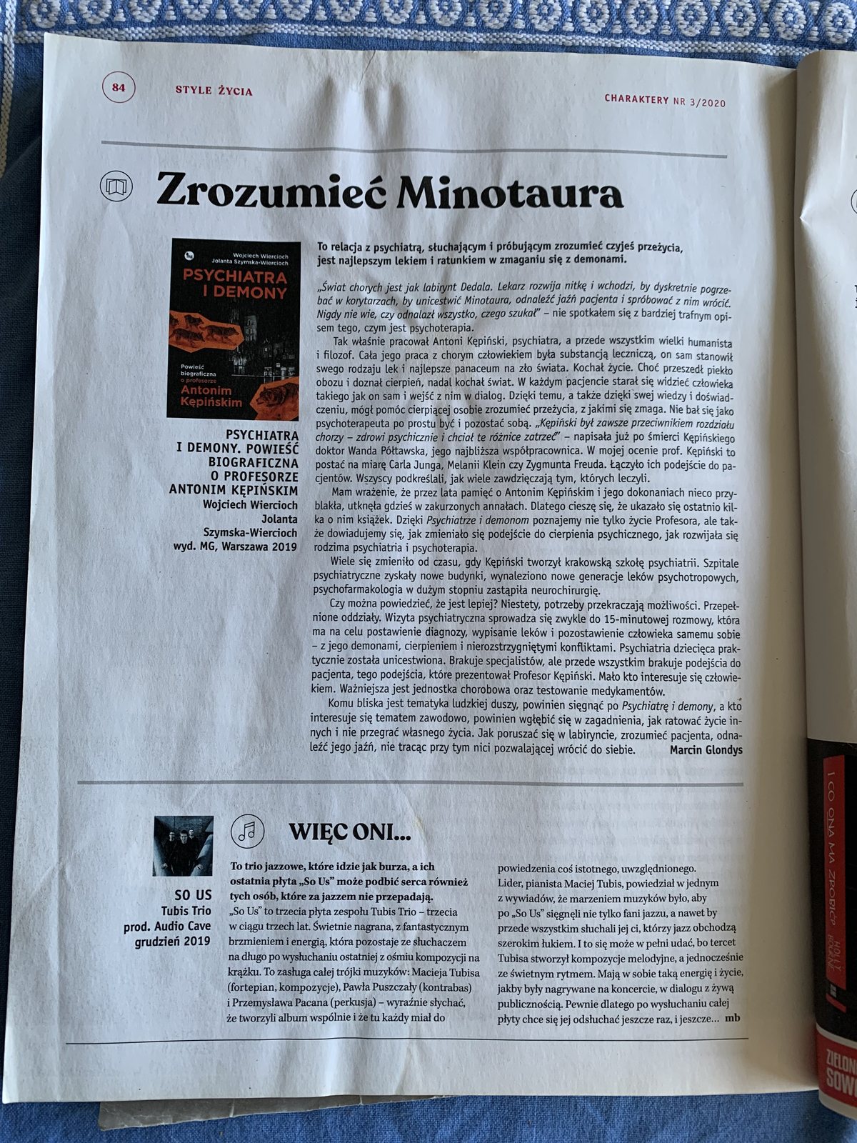 Strona magazynu „Charaktery” nr 3/2020 z artykułem „Zrozumieć Minotaura”